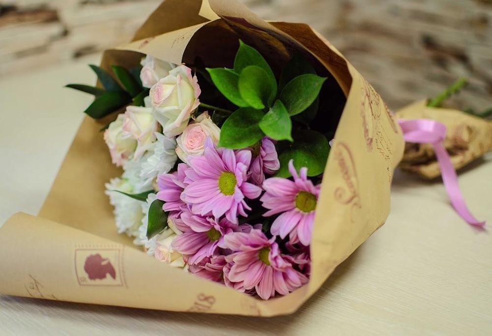 Букет цветов из: Розы и Хризантемы в Чебургольской