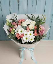 Букет цветов из:  Розы, Лизиантусы и Хризантемы в Чебургольской