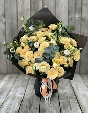 Букет цветов из:  Розы и Лизиантусы #REPLACE_PRED# Чебургольской