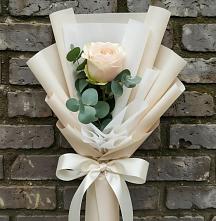 Букет цветов из:  Розы в Чебургольской