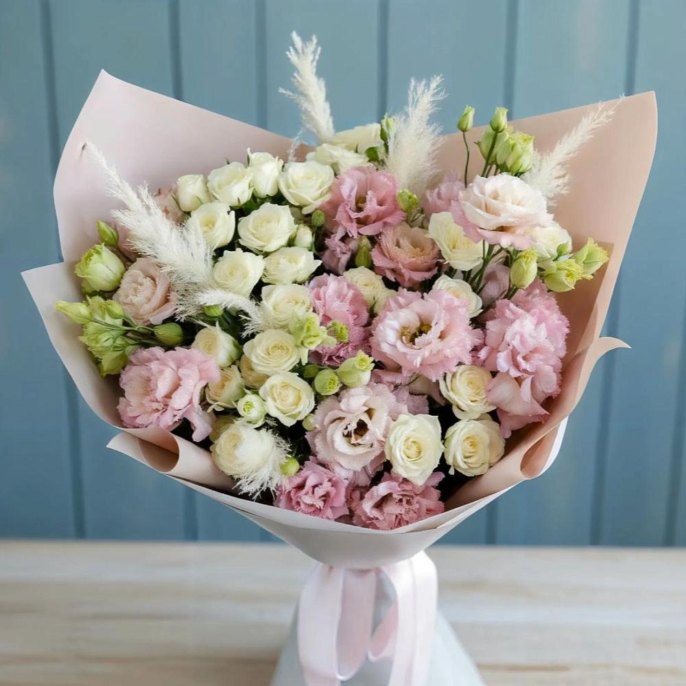 Букет цветов из: Альстромерии и Розы в Чебургольской