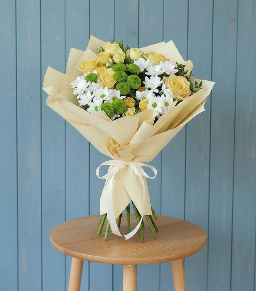 Букет цветов из: Хризантемы и Розы в Чебургольской