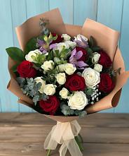 Букет цветов из:  Розы и Альстромерии в Чебургольской
