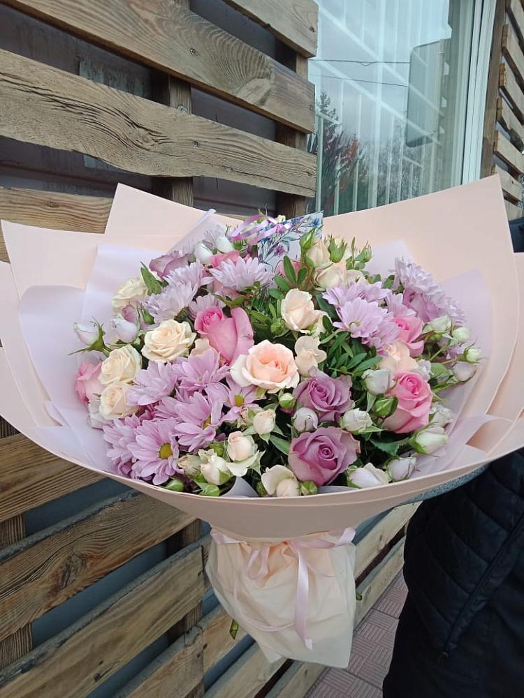 Букет цветов из: Розы и Хризантемы в Чебургольской