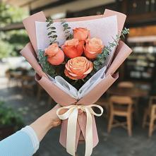 Букет цветов из:  Розы в Чебургольской