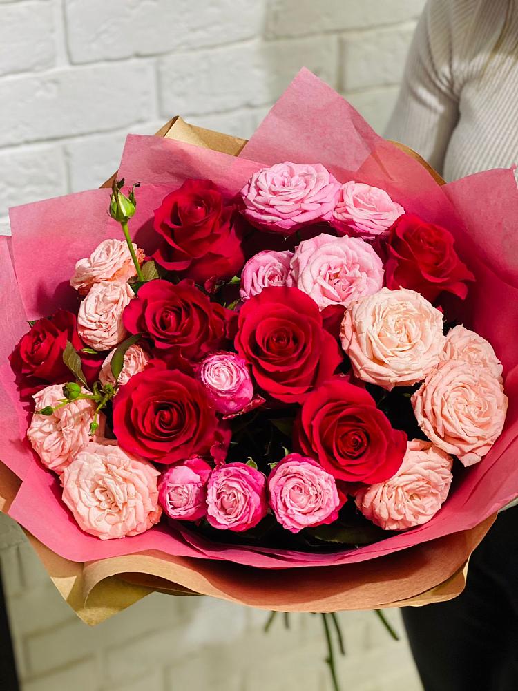 Букет цветов из: Розы в Чебургольской