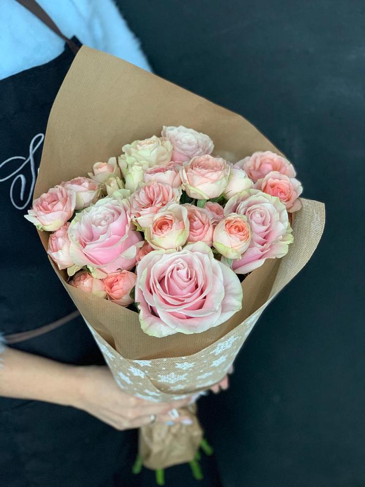 Букет цветов из: Хризантемы и Розы в Чебургольской