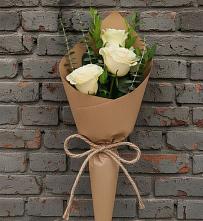 Букет цветов из:  Розы в Чебургольской