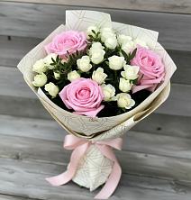 Букет цветов из:  Розы в Чебургольской
