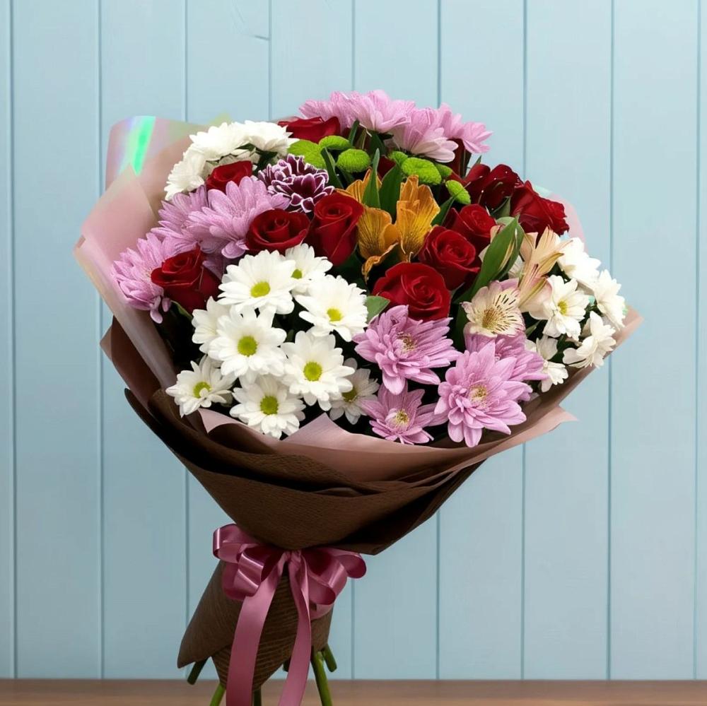 Букет цветов из: Розы, Хризантемы и Альстромерии в Чебургольской