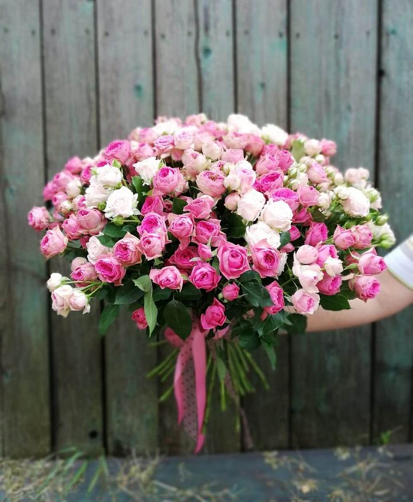 Букет Розовые кустовые розы Натали и Лав Лидия в Чебургольской