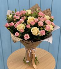 Букет цветов из:  Розы в Чебургольской