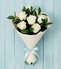 Букет цветов из:  Розы в Чебургольской