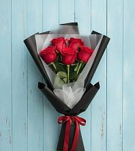 Букет цветов из:  Розы в Чебургольской