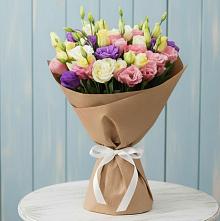 Букет цветов из:  Лизиантусы в Чебургольской